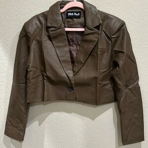 Nwt White Birch black label faux leather cropped jacket. boutique brand